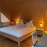 Martinihof 2*