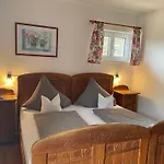Martinihof 2* 라챈치오버뎀파커시