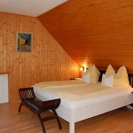 Martinihof 2*