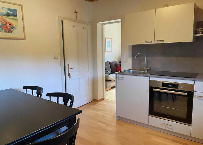 Penzion Martinihof Latschach ober dem Faakersee