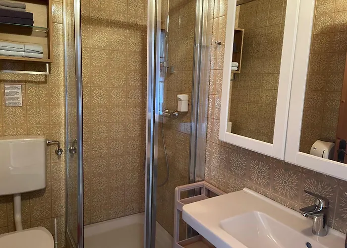 Martinihof Värdshus 2*