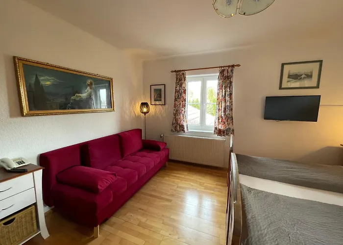 Värdshus Martinihof Latschach ober dem Faakersee