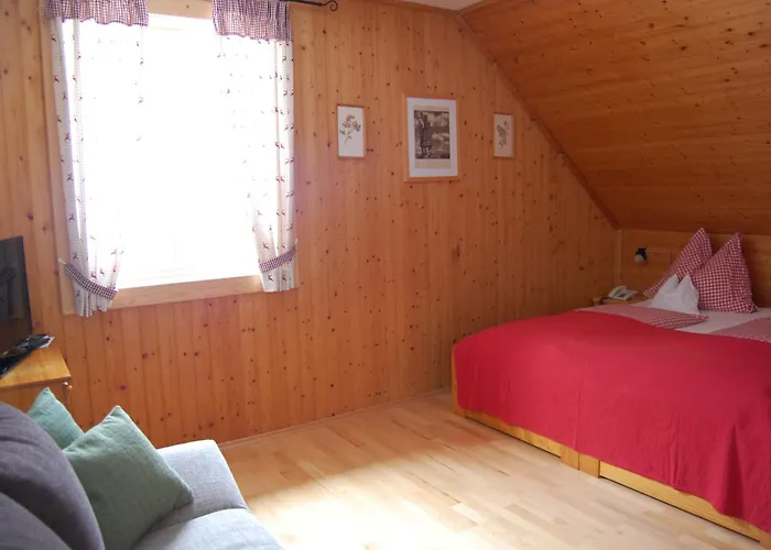 Martinihof Värdshus 2*