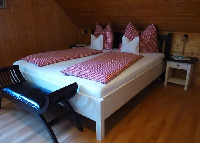 Värdshus Martinihof Latschach ober dem Faakersee